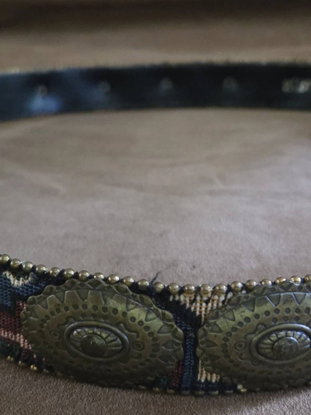 VINTAGE Tapastry Fabric With Medallion Accent Women's Belt - Green Multi